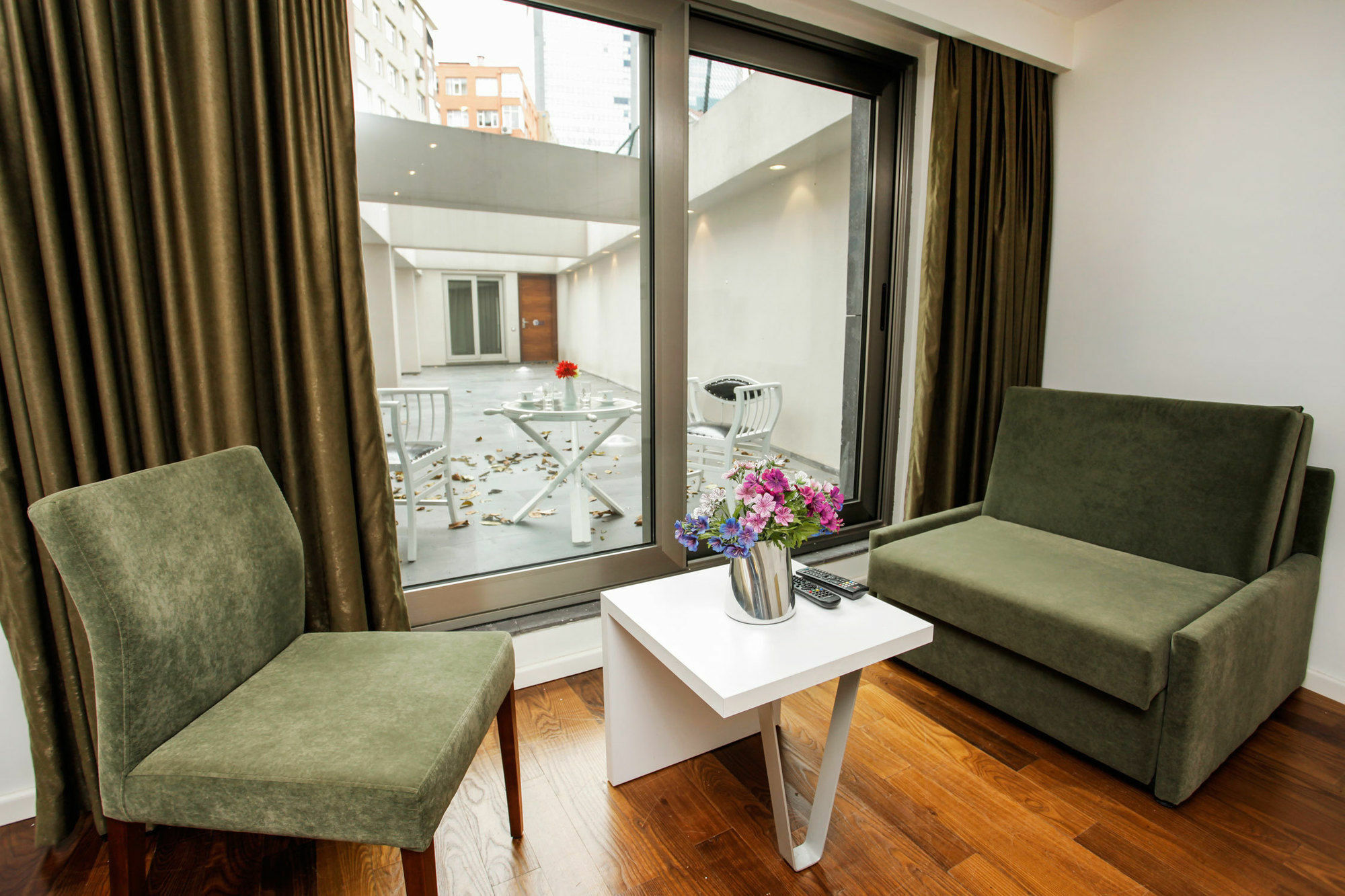 Nish Istanbul Suites & Hotel Exterior photo